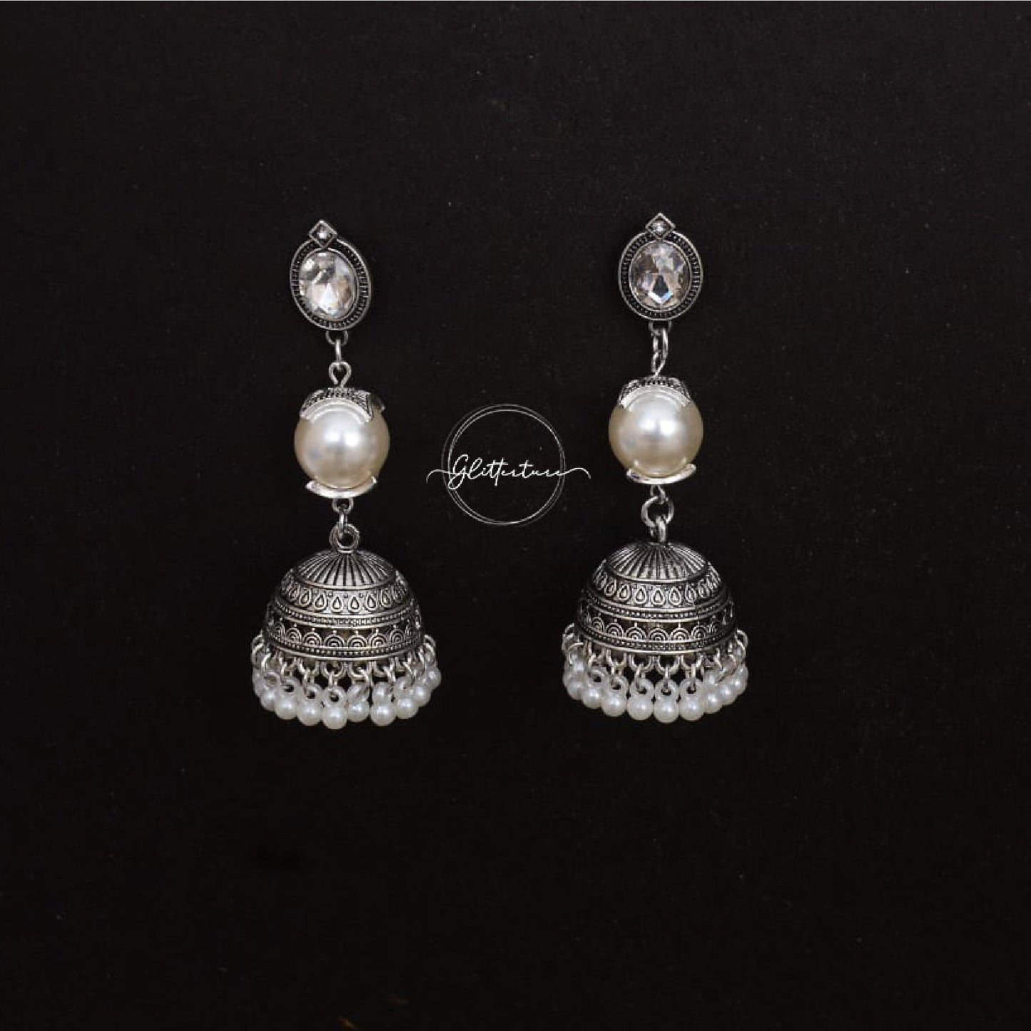 Jhumka pair with white pearl