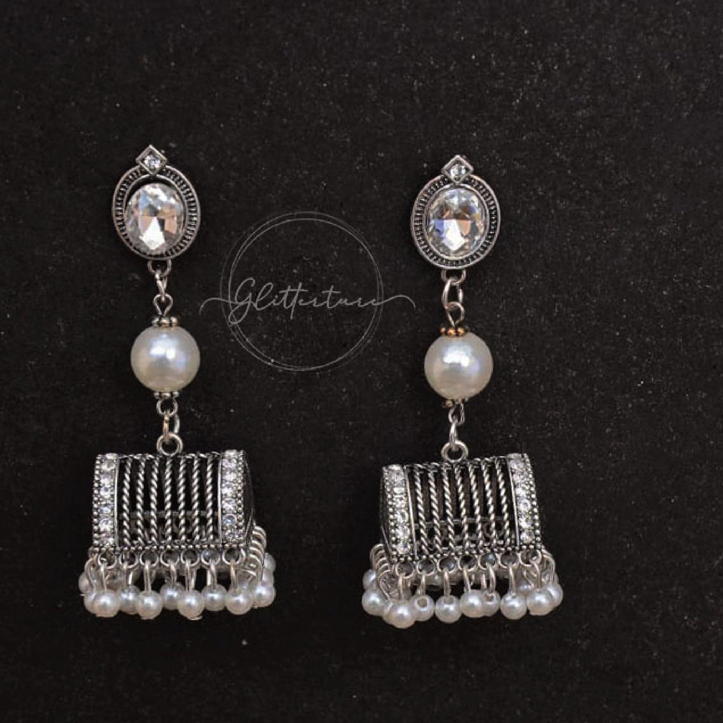 Silver jhumki