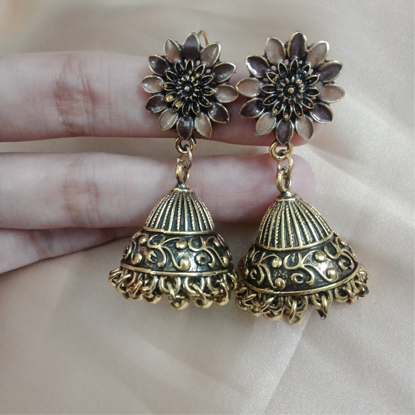 Gold color jhumki