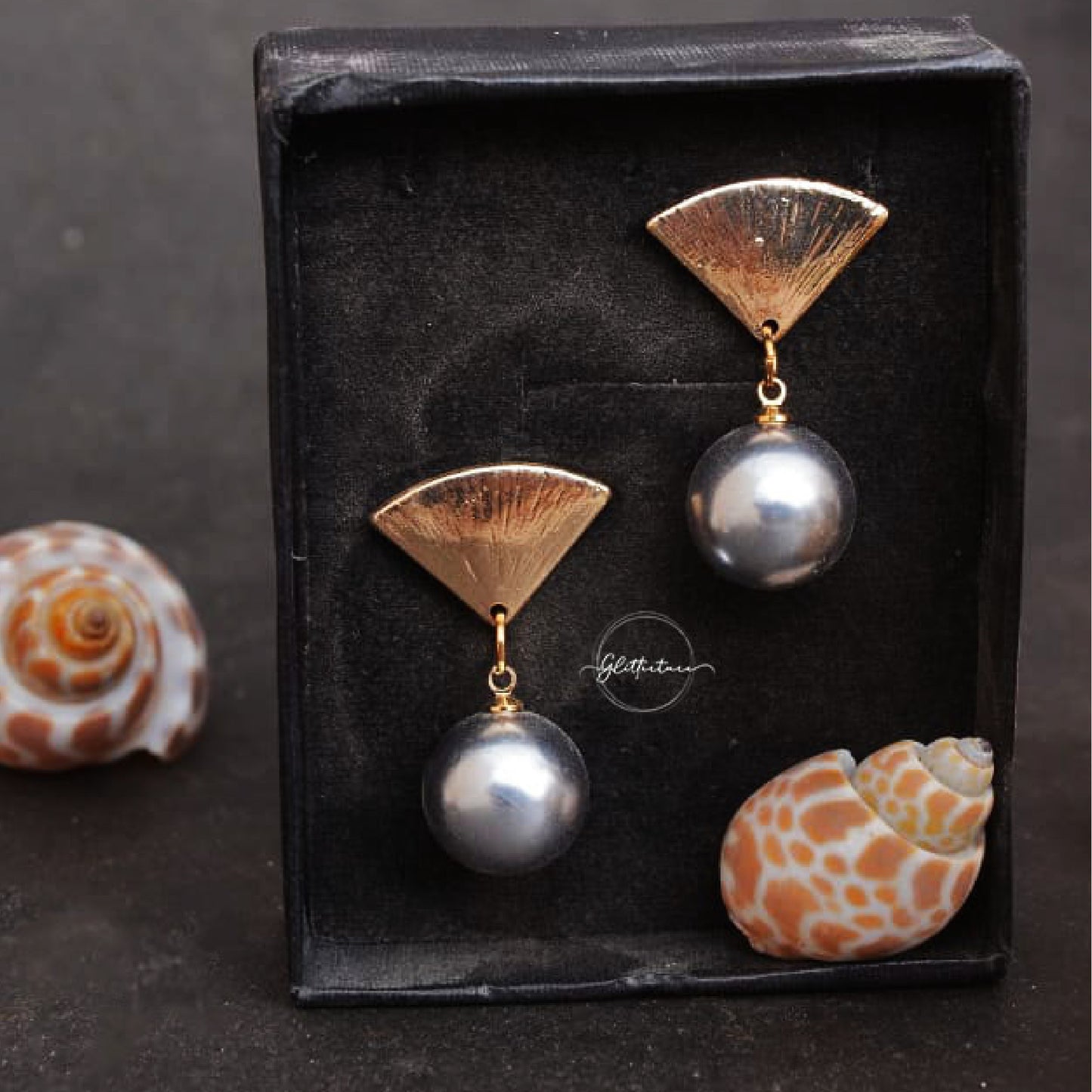 Handcrafted drop earring